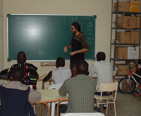 AfroAid cursos de español para inmigrantes